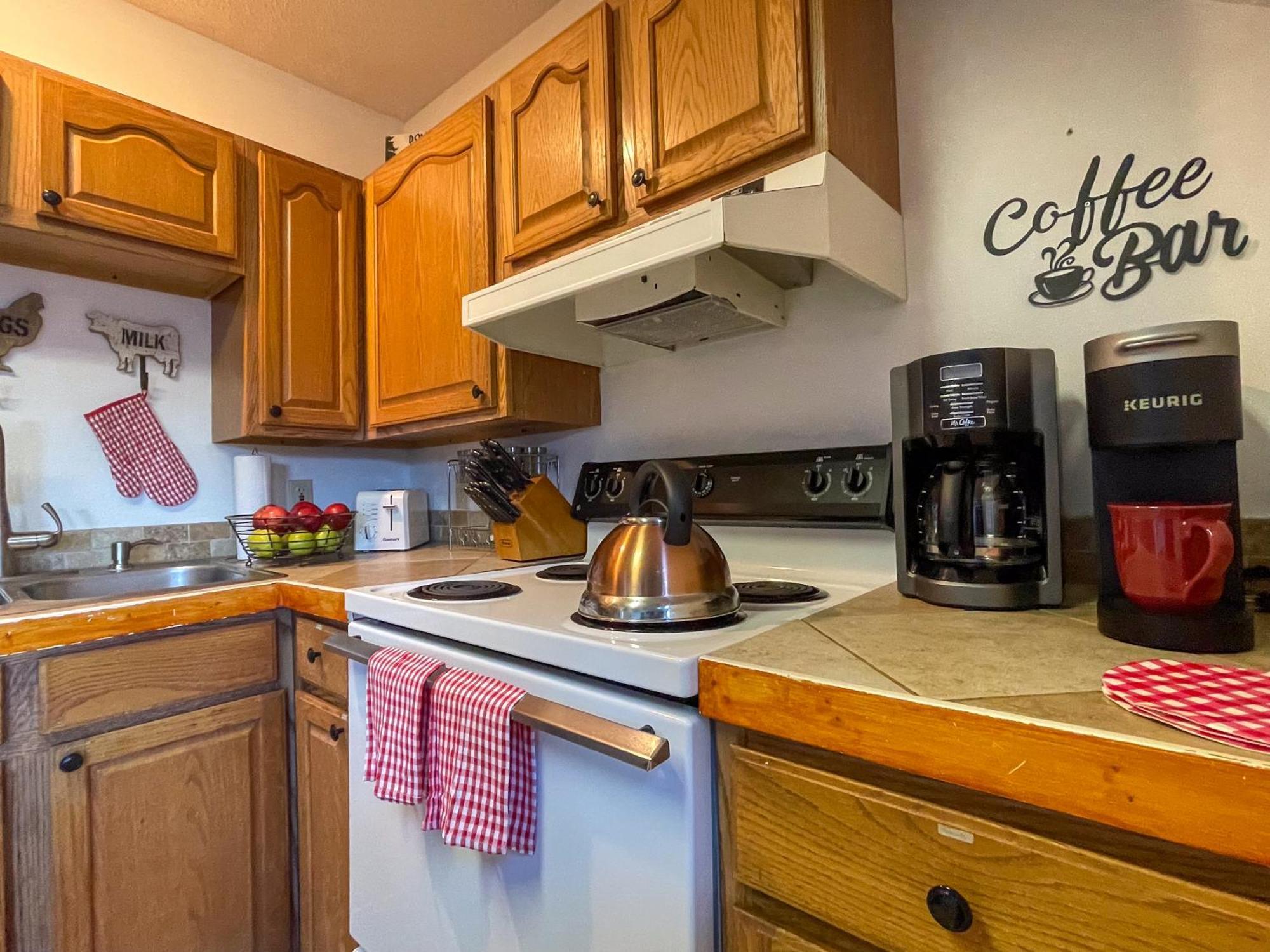 Heavenly View - Bear Themed Cabin, Hottub, Dog-Friendly, Near Gatlinburg Exterior foto
